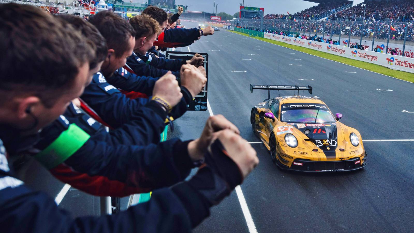 Manthey Racing Reviews, Specs, Prices, Photos And Videos